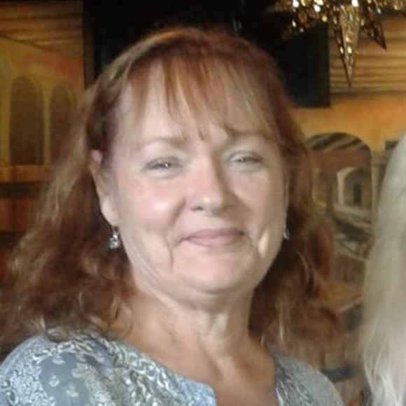 Meet your Posher, Debra - Picture 1 of 1